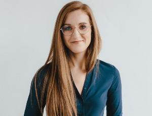 Weronika Górka-Kumik | Team Lead, Journal Relations Specialist, Country-Level PR Coordinator